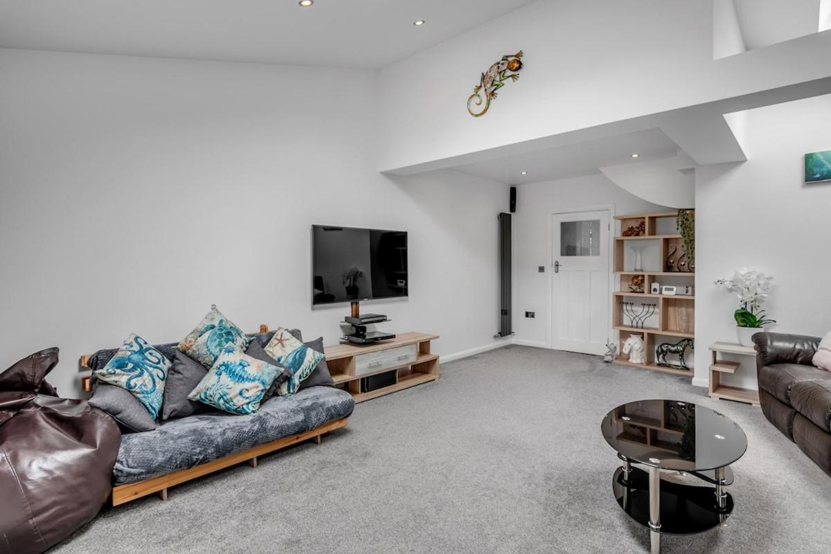 4Br Long Stays Free Parking High Speed Wi-Fi Horsford Экстерьер фото
